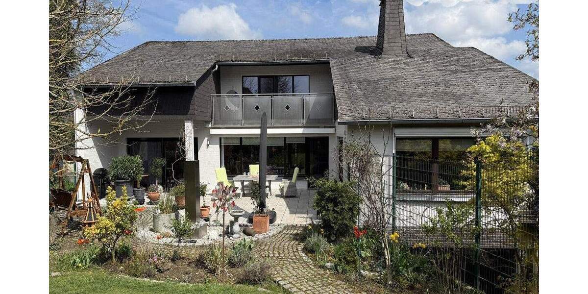 Einfamilienhaus Warstein - 1 Zimmer, 282 m&sup2;, 489.000&euro; | Angebot:25277672