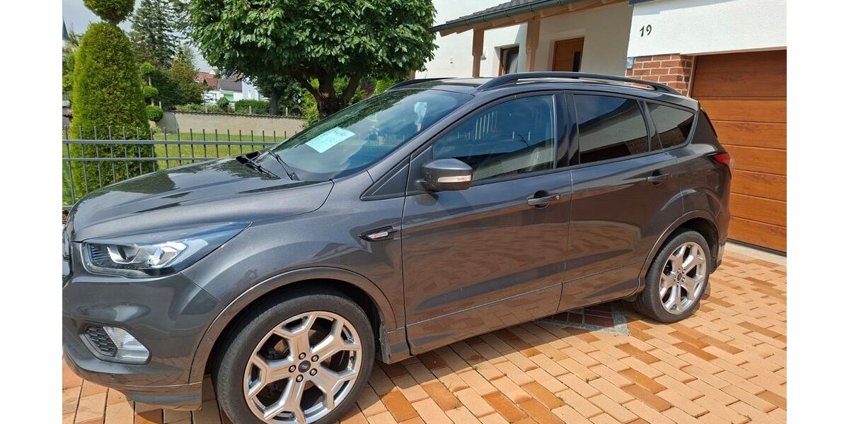 Ford Kuga 69.384 km 13.900 &euro; Osterhofen 94486
