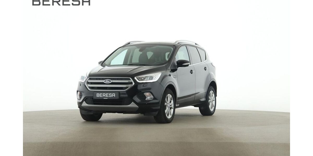 Ford Kuga 35.000 km 16.750 &euro; Detmold 32758