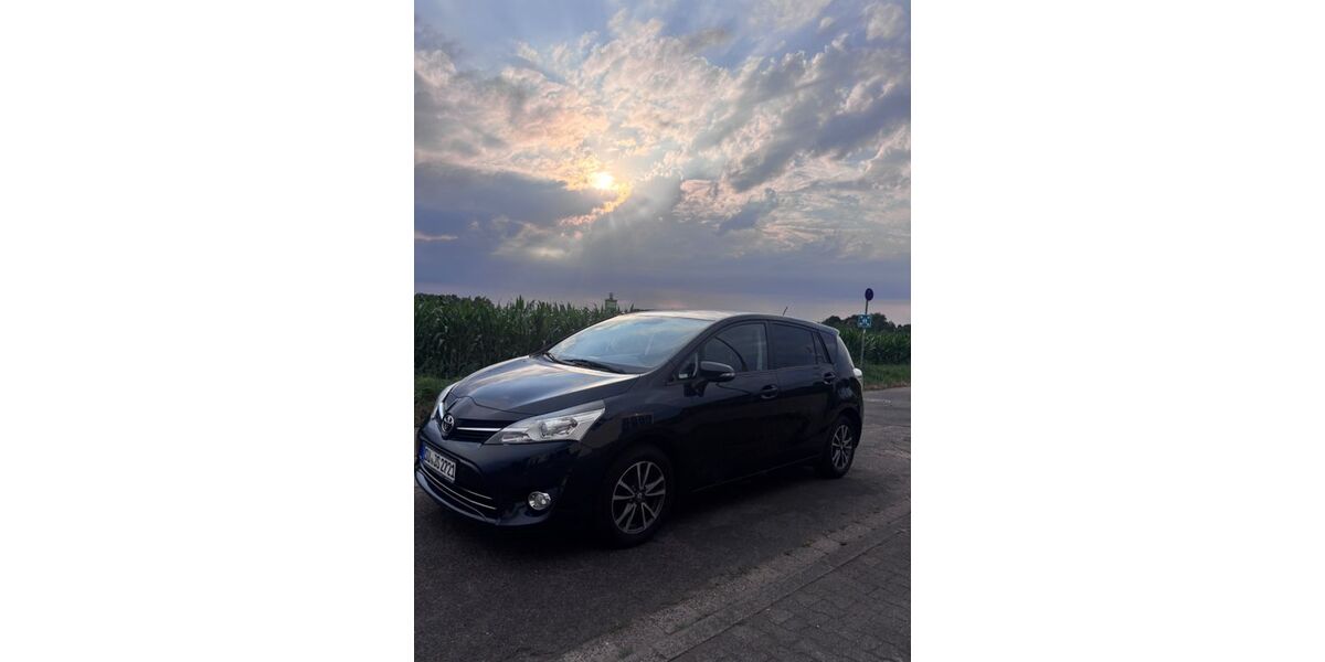 Toyota Verso 200.000 km 6.000 &euro; Siegburg 53731