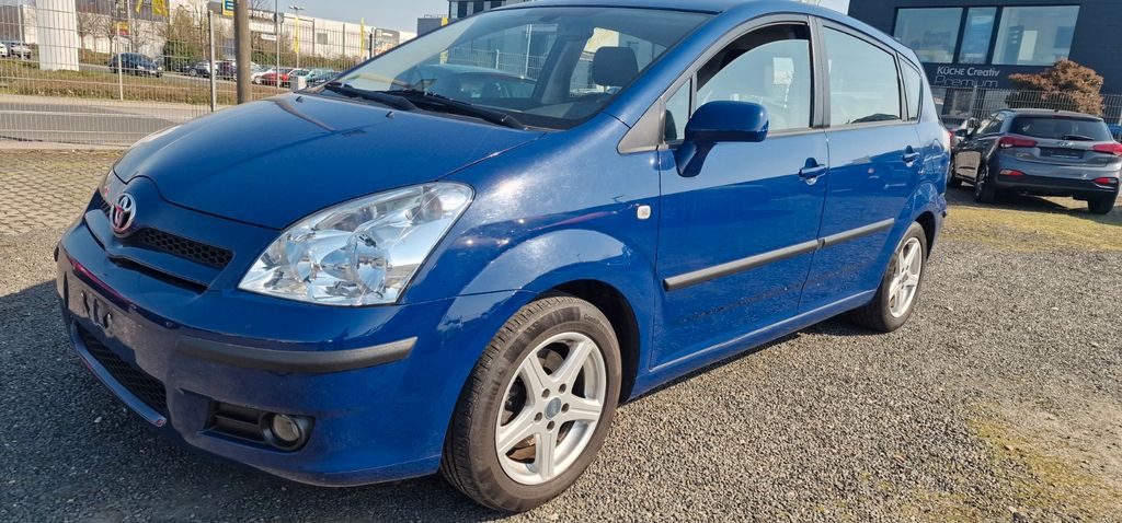 Toyota Corolla Verso 117.000 km 5.390 &euro; Bad Kreuznach 55543