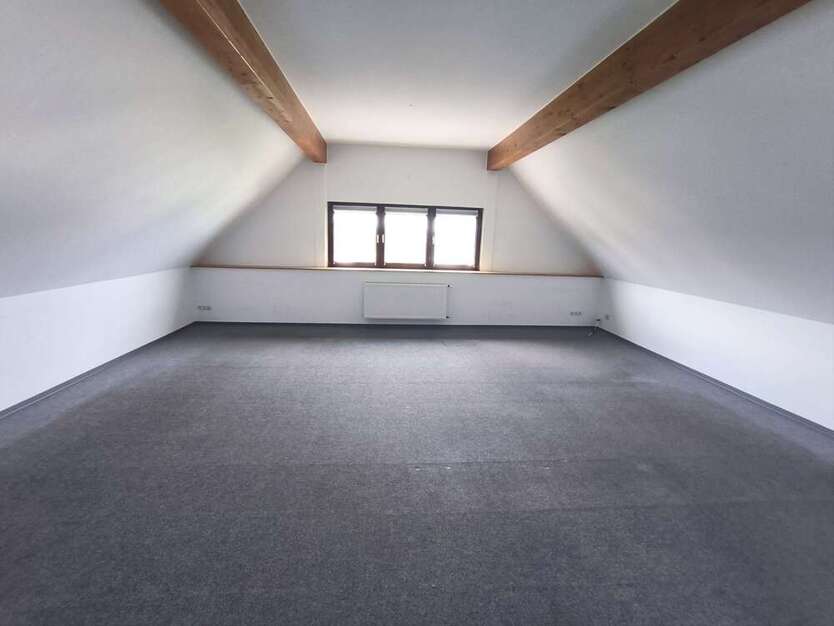 Büro in Hachenburg 1.750 € 250 m²