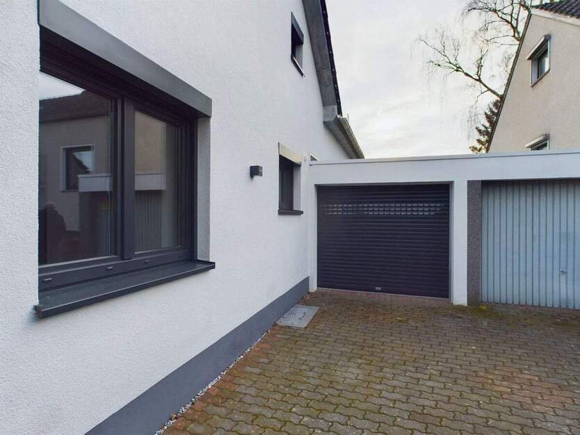 Qualität die bleibt: Schönes Zweifamilienhaus - energieeffizient, modern & familienfreundlich 7 zimmer