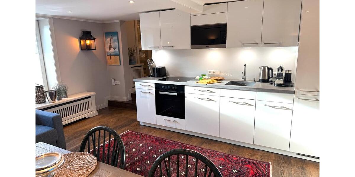 Erdgeschoßwohnung Sylt - 3 Zimmer, 75 m&sup2;, 2.100&euro; | Angebot:26322842