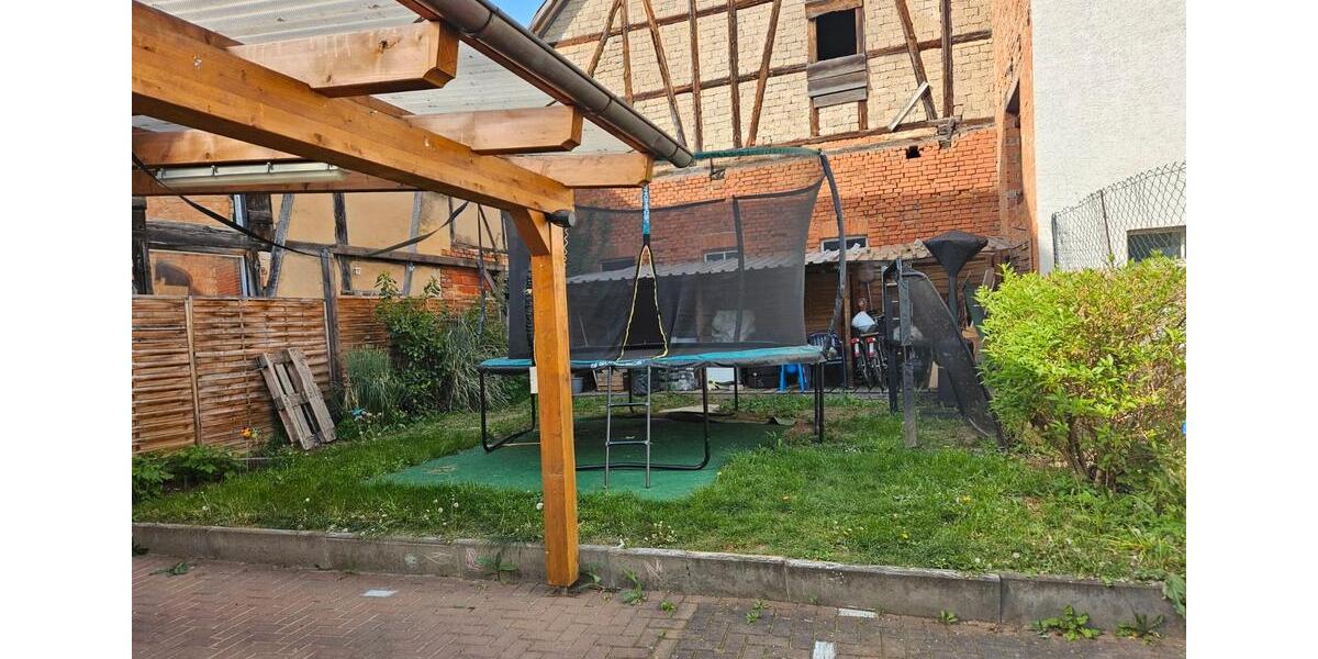 Etagenwohnung Hohenroth - 6 Zimmer, 120 m&sup2;, 700&euro; | Angebot:26402651