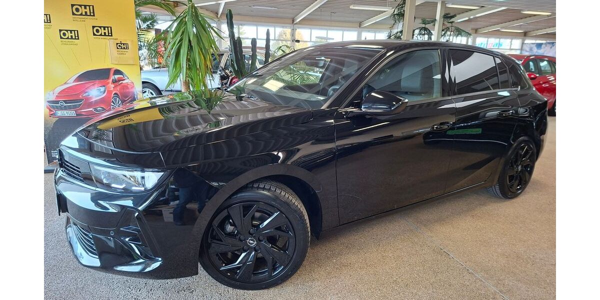 Opel Astra 12.700 km 19.890 &euro; Altmittweida 09648