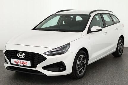 Hyundai i30 3.792 km 21.990 &euro; Hoppegarten OT Hönow 15366