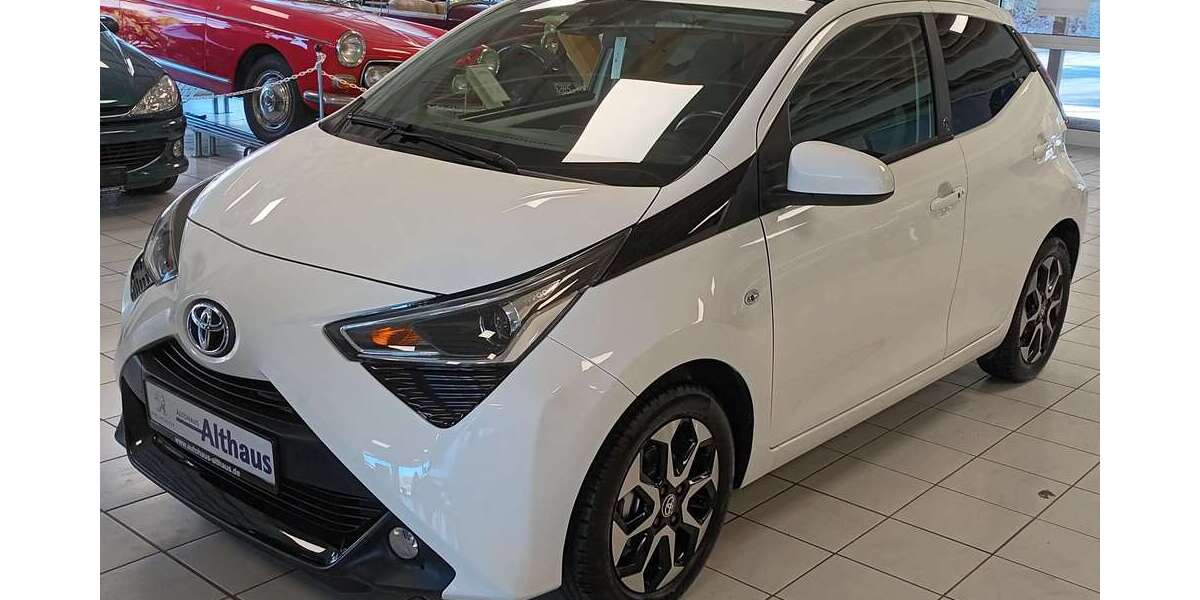 Toyota Aygo 30.500 km 11.950 &euro; Bad Berleburg 57319