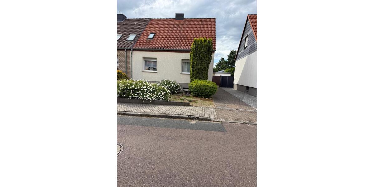 Doppelhaushälfte Dessau-Roßlau Dessau - 5 Zimmer, 140 m&sup2;, 120.000&euro; | Angebot:26967466