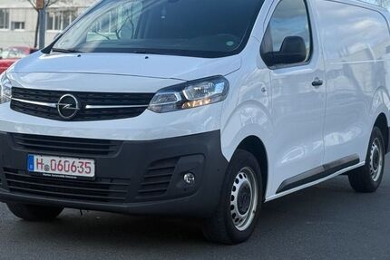 Opel Vivaro 31.000 km 18.300 &euro; Hannover 30179
