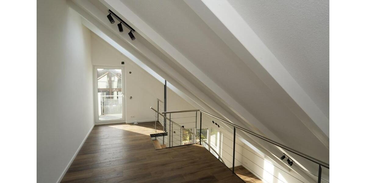 Maisonettenwohnung Stuttgart Vaihingen - 4 Zimmer, 107 m&sup2;, 1.750&euro; | Angebot:25048719