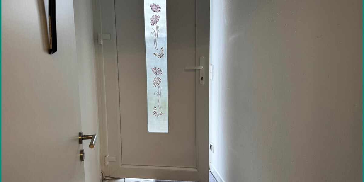 PROVISIONSFREI ! SEHR GUT GESCHNITTENE 3-ZIMMER-WOHNUNG MIT GARAGE IM STADTZENTRUM VON RADEVORMWALD - Etagenwohnung Radevormwald Innenstadt | Angebot:25542525