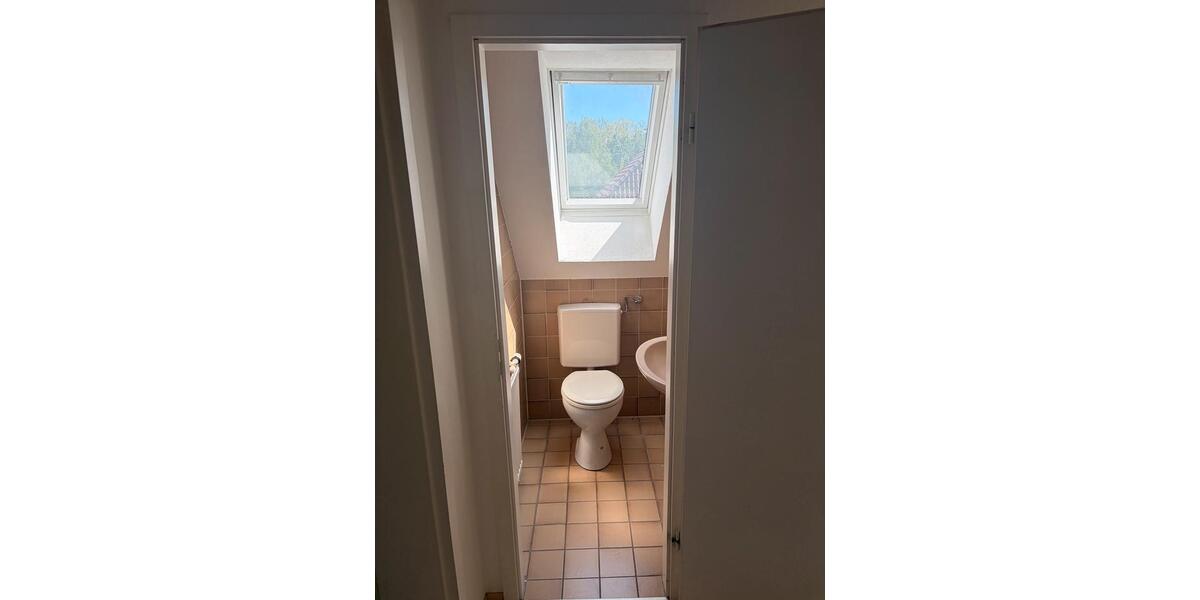 Einfamilienhaus Enger - 9 Zimmer, 200 m&sup2;, 370.000&euro; | Angebot:26396586