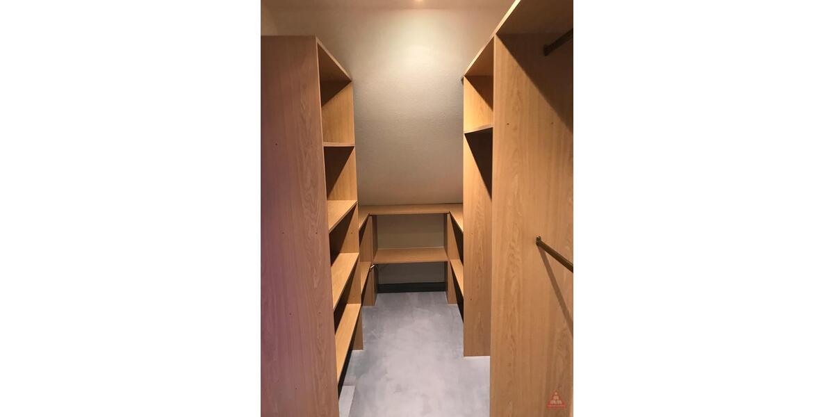 Etagenwohnung Karlsfeld - 4 Zimmer, 109 m&sup2;, 1.650&euro; | Angebot:26662107