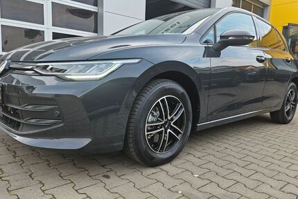 VW Golf 7.860 km 24.890 &euro; Oberrieden 87769