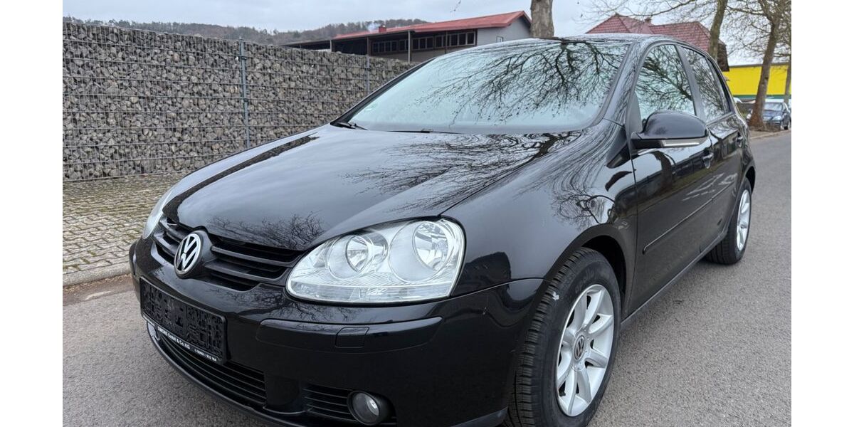VW Golf 262.040 km 2.490 &euro; Alheim-Heinebach 36211