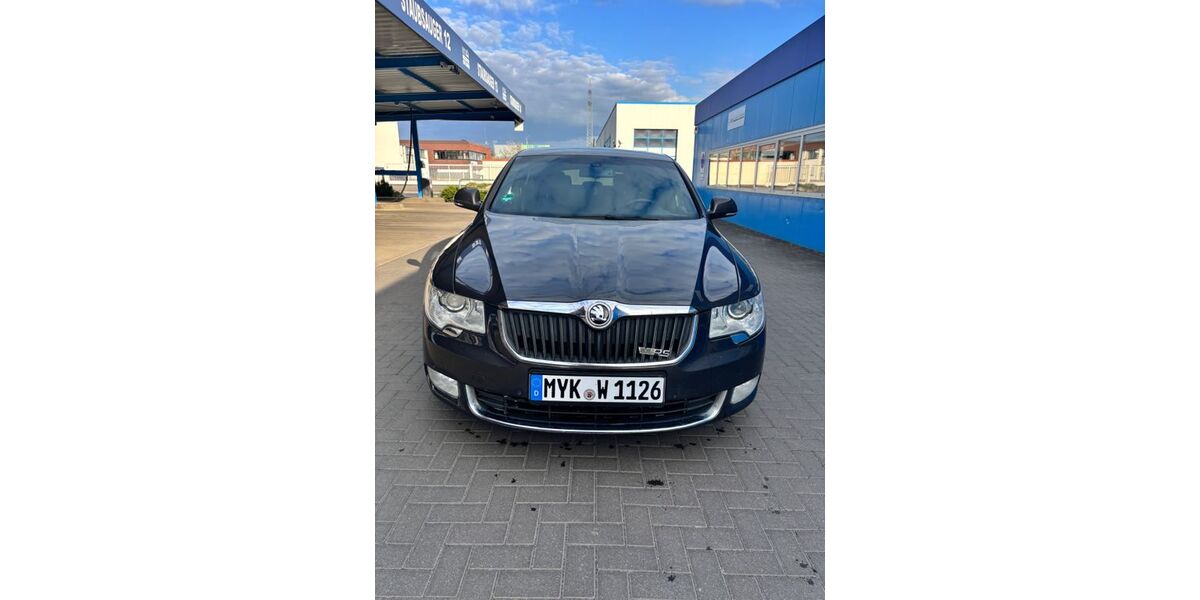 Skoda Superb 317.000 km 6.000 &euro; Koblenz 56070