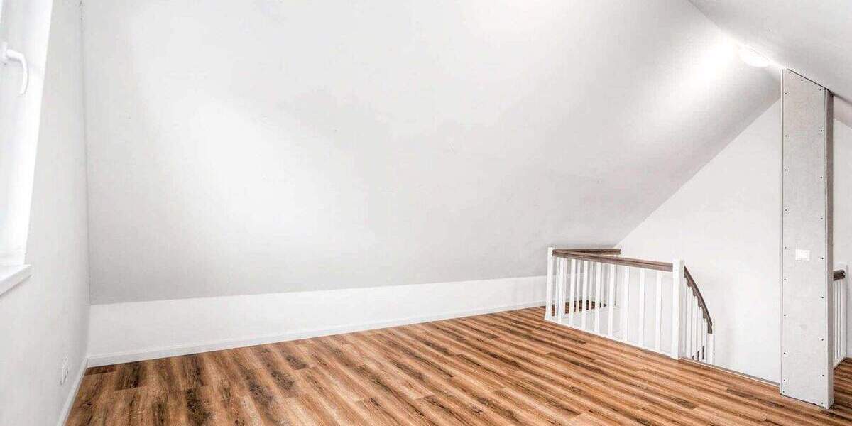 Doppelhaushälfte Lübeck Kücknitz - 5 Zimmer, 103 m&sup2;, 479.000&euro; | Angebot:25400853