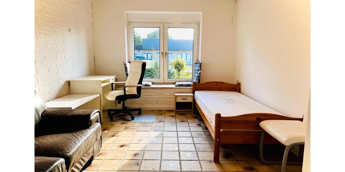 Etagenwohnung Edewecht - 1 Zimmer, 35 m&sup2;, 595&euro; | Angebot:26398875