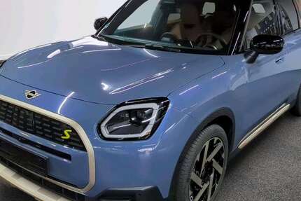Mini Countryman SE All4 1.161 km 41.775 &euro; München 80788