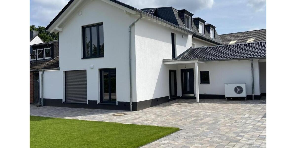 Doppelhaushälfte Düsseldorf Stadtbezirk 5 - 3.5 Zimmer, 100 m&sup2;, 2.500&euro; | Angebot:26276442