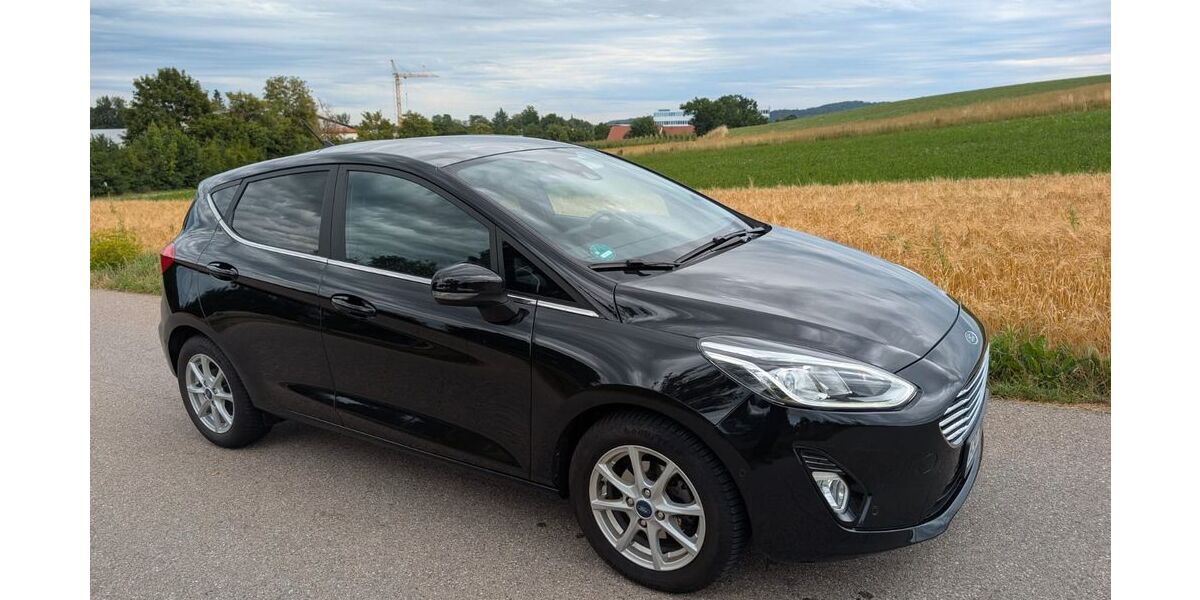Ford Fiesta 59.000 km 13.300 &euro; Hohenkammer 85411