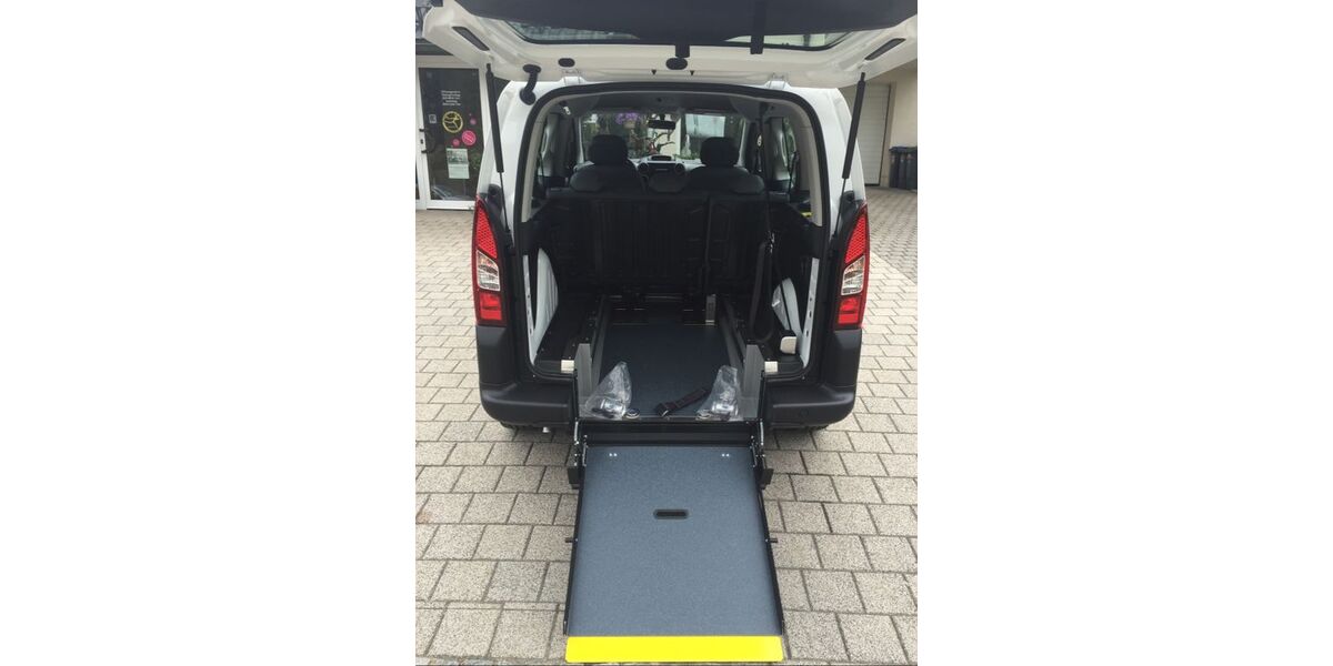 Citroen Berlingo 104.008 km 17.600 &euro; Chemnitz 09120