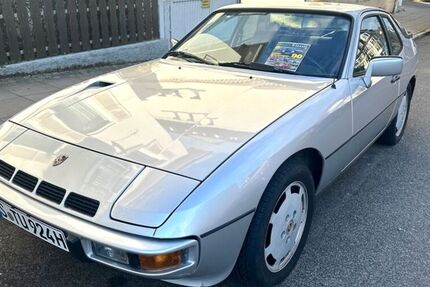 Porsche 924