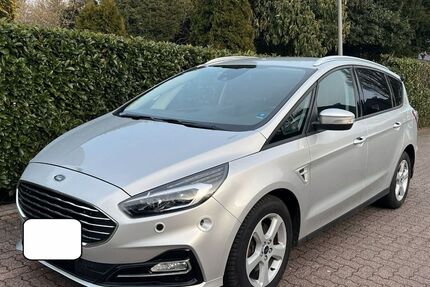Ford S-Max 159.000 km 8.950 &euro; Eschweiler 52249