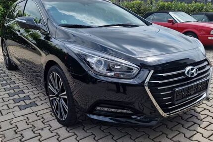 Hyundai i40 76.730 km 9.100 &euro; München 80796