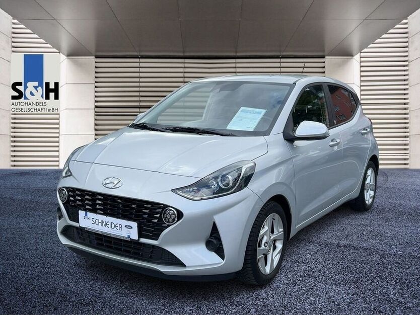 i10