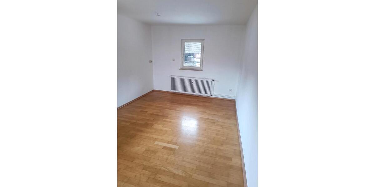 Etagenwohnung Freudenstadt - 3 Zimmer, 81 m&sup2;, 600&euro; | Angebot:26313621
