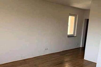 Frisch sanierte 3-Zimmer-Wohnung mit Wintergarten & Balkon 3 zimmer