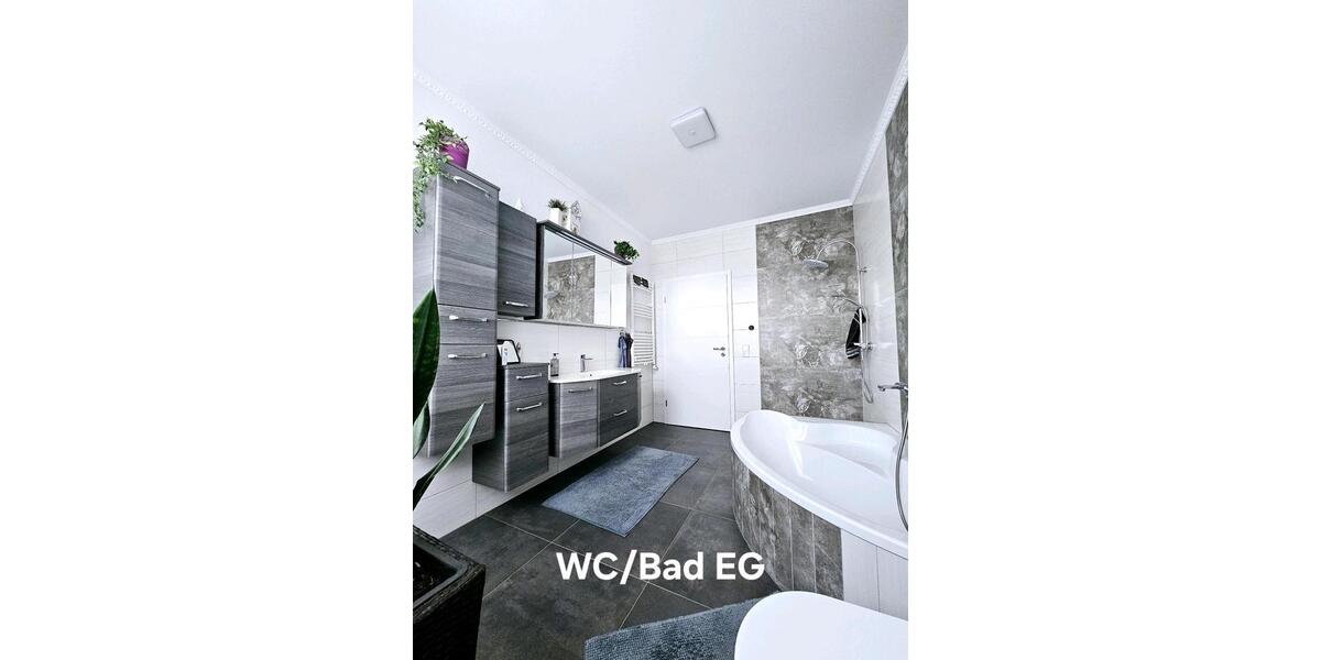 Einfamilienhaus Hildburghausen - 9 Zimmer, 242 m&sup2;, 585.800&euro; | Angebot:20229147