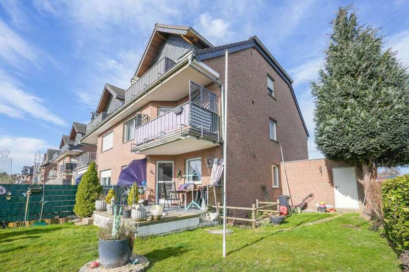 Haus zum Kaufen in Baesweiler 519.000 € 263 m²