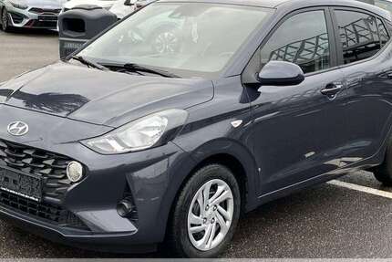 Hyundai i10 63.650 km 9.899 &euro; Mittelbach 09224