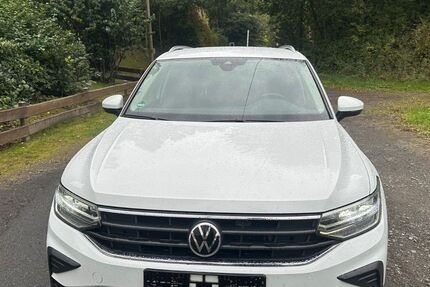 VW Tiguan 162.000 km 21.500 &euro; Kreuztal 57223