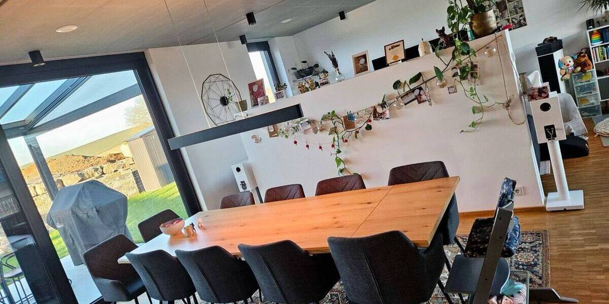 Einfamilienhaus Gaukönigshofen - 6 Zimmer, 154 m&sup2;, 789.000&euro; | Angebot:26435466