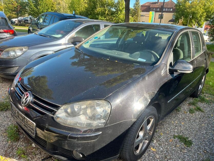 VW Golf 265.000 km 1.290 € Baienfurt 88255