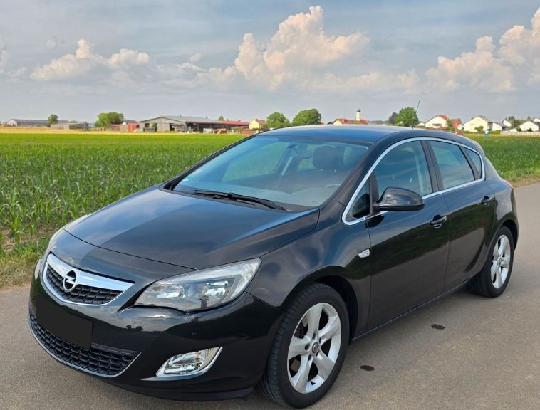 Opel Astra 112.000 km 4.800 &euro; Ulm 89075