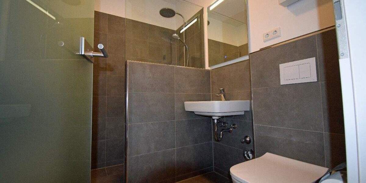 Etagenwohnung Grefrath - 1 Zimmer, 40 m&sup2;, 550&euro; | Angebot:24305762