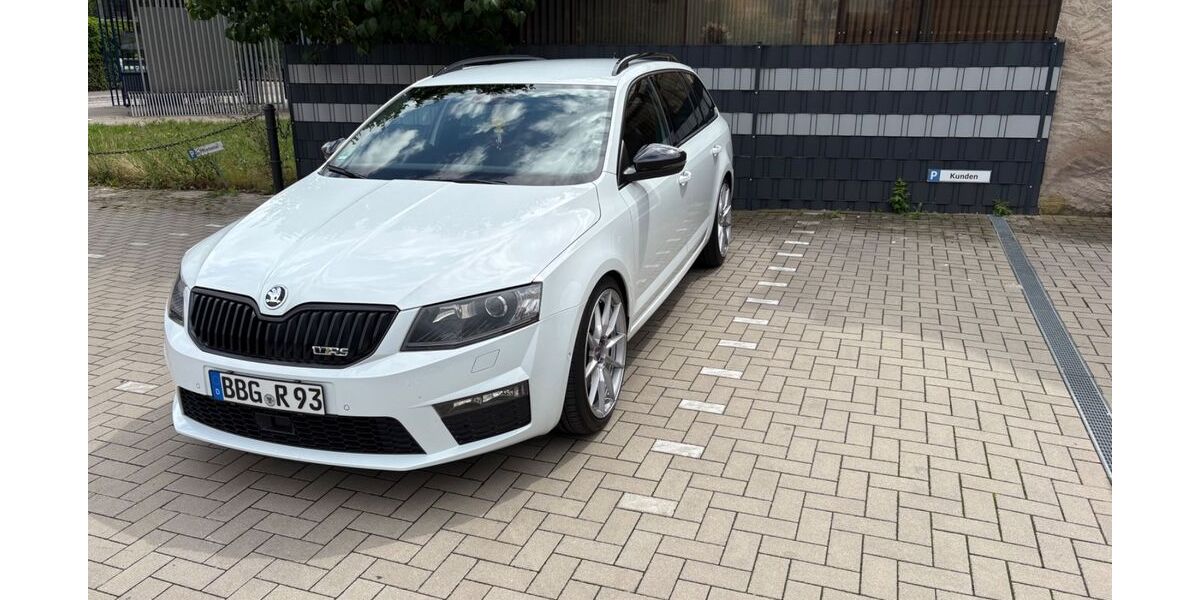Skoda Octavia 101.000 km 15.200 &euro; Bernburg 06406