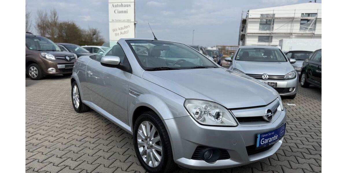 Opel Tigra 28.686 km 5.999 &euro; Münzenberg-Gambach 35516