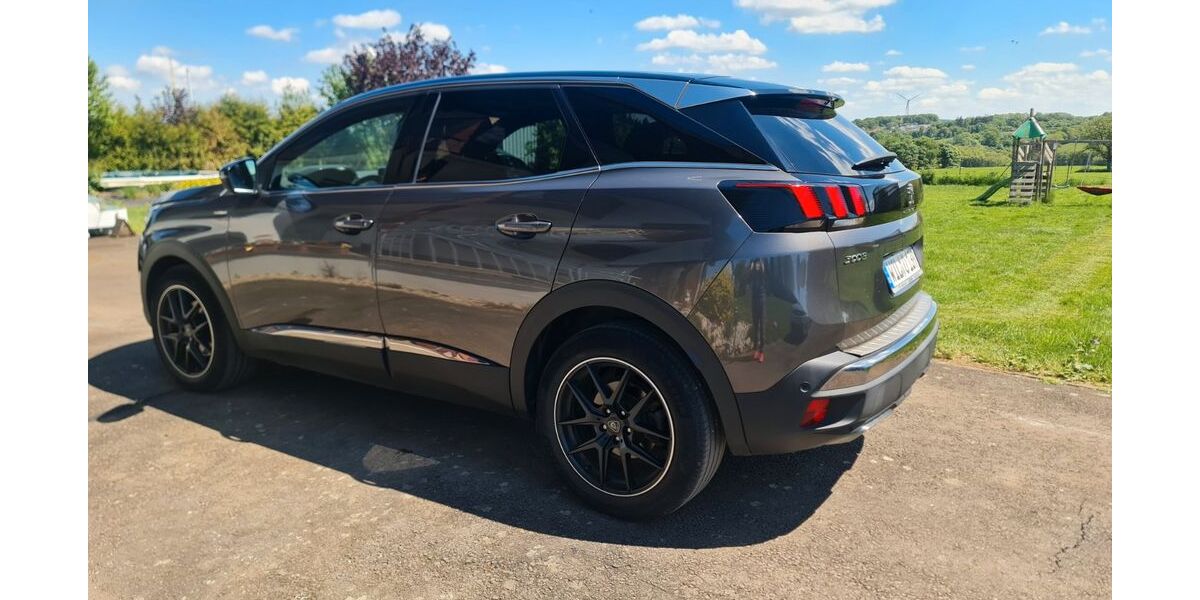 Peugeot 3008 95.295 km 18.500 &euro; Niederöfflingen 53533
