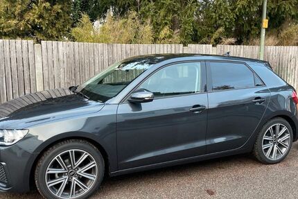 Audi A1 14.000 km 20.900 &euro; München 81477