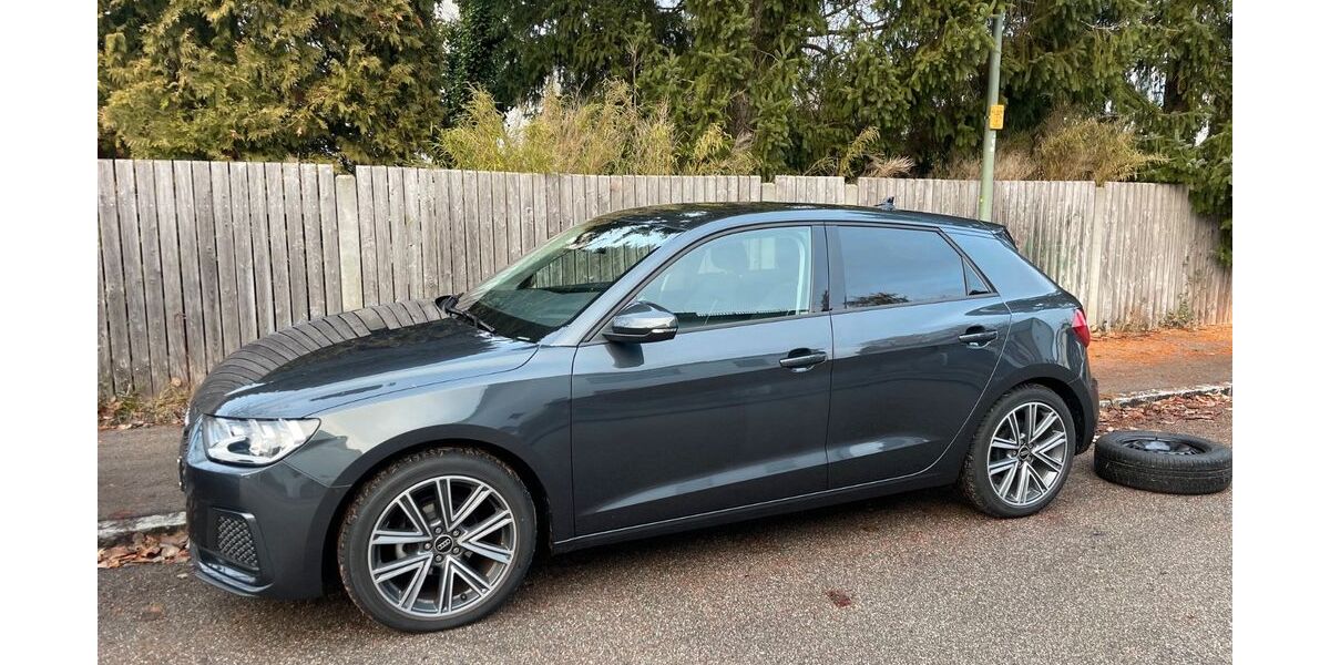 Audi A1 14.000 km 20.900 &euro; München 81477