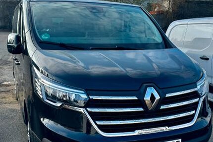 Renault Trafic 22.000 km 37.900 &euro; Löhne 32584