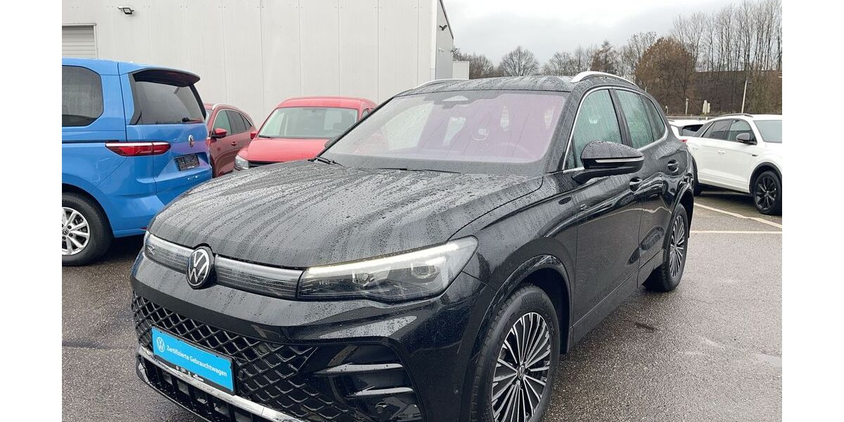 VW Tiguan 25.140 km 41.880 &euro; Duisburg 47178