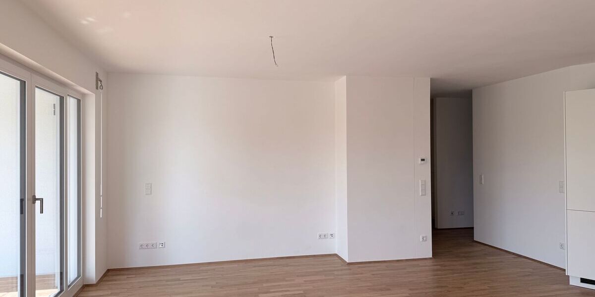 Große, helle 2-Zimmer-Wohnung mit Loggia und Einbauküche - Appartement Darmstadt Darmstadt-Mitte | Angebot:27432943