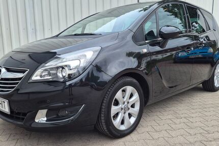 Opel Meriva 92.000 km 8.499 &euro; Berlin 13125